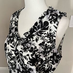 Briggs Women's Ruffle Trim V-Neck Linen Blend Sleeveless Side Pockets Dress